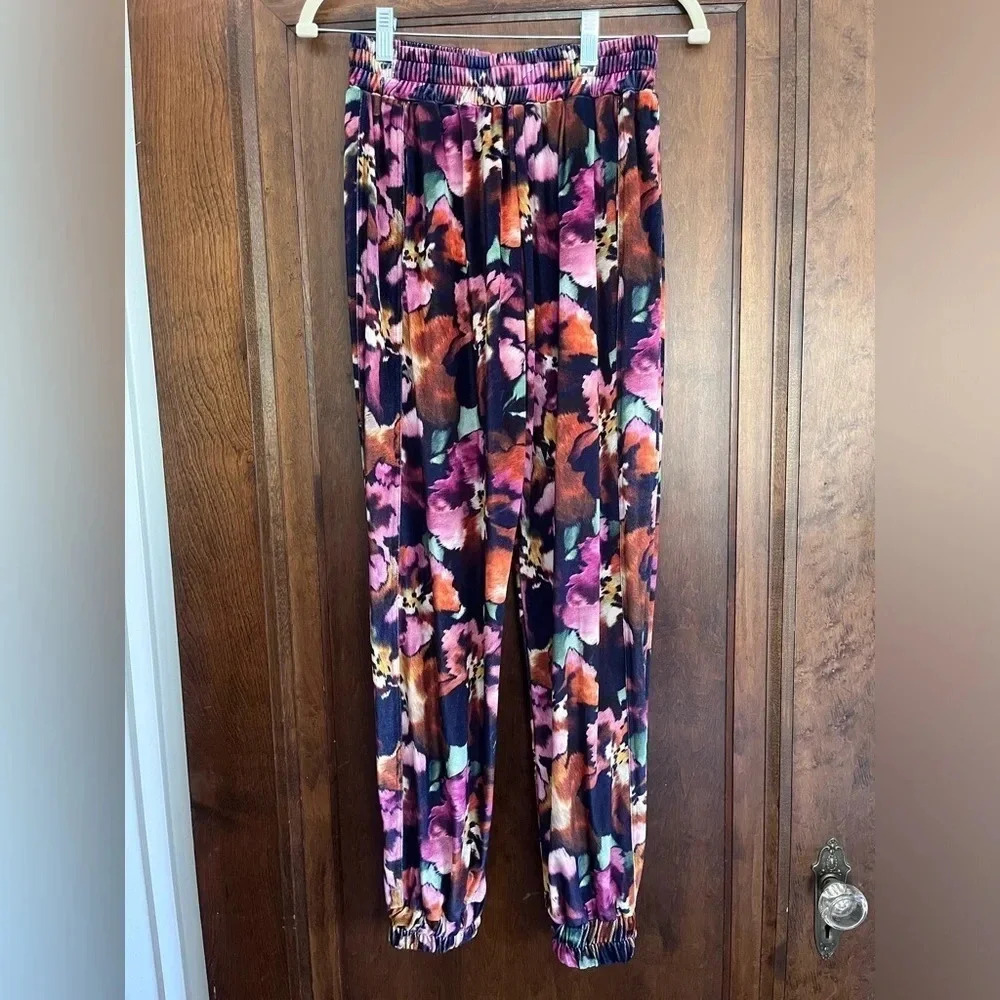 Misa Los Angeles Kasta Floral Velvet Jogger Pants Women‎ Size XS, S, M